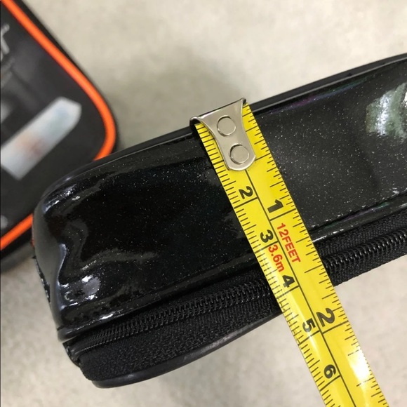 BENEFIT Cosmetics Storage Pouch DUO - Picture 12 of 12